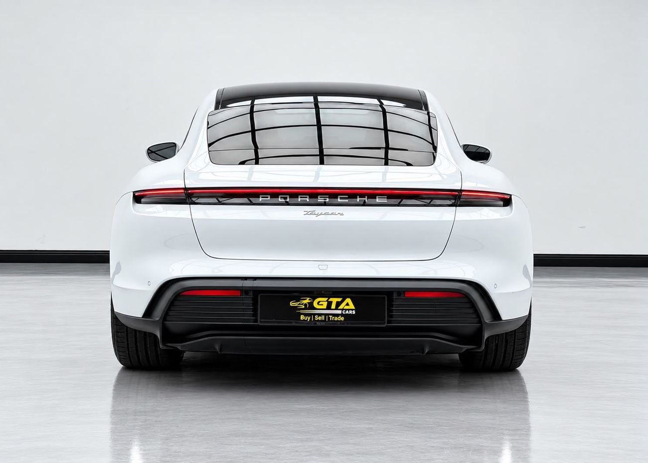 Porsche Taycan 4