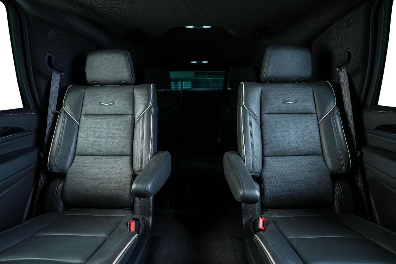 Cadillac Escalade SPORT 600 Sport-GCC-7 Seats-Full Service History With Dealer-Black Pack-Captain Seats