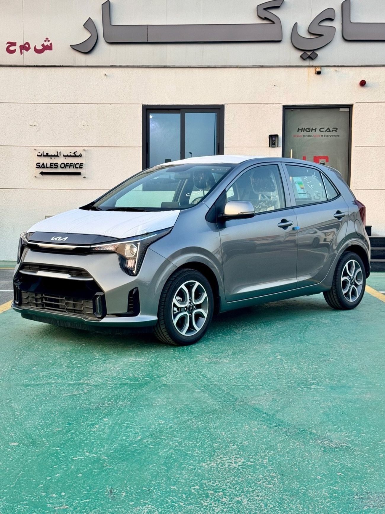 Kia Picanto with sunroof GCC 1.2L - 2 AIRBAG ( 2027 MODEL )