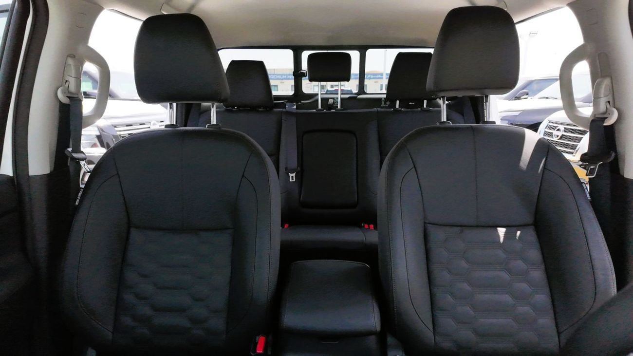 Nissan Navara 2025 Nissan Navara | 2.5L Petrol | 160 HP | Manual | 4x4 | GCC Specs