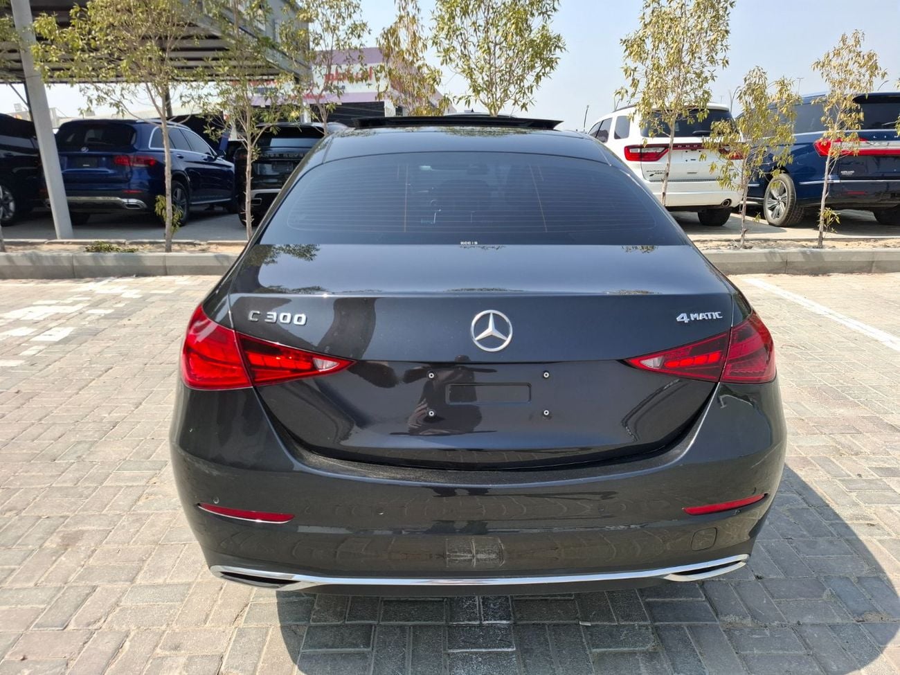 Mercedes Benz C300 STANDARD