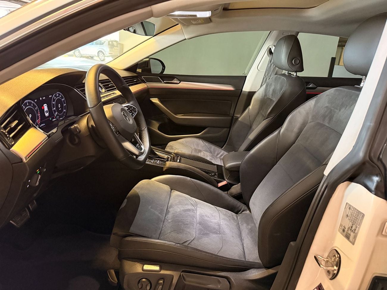 Volkswagen Arteon R LINE AUTOMATIC 2.0TSI SPORT