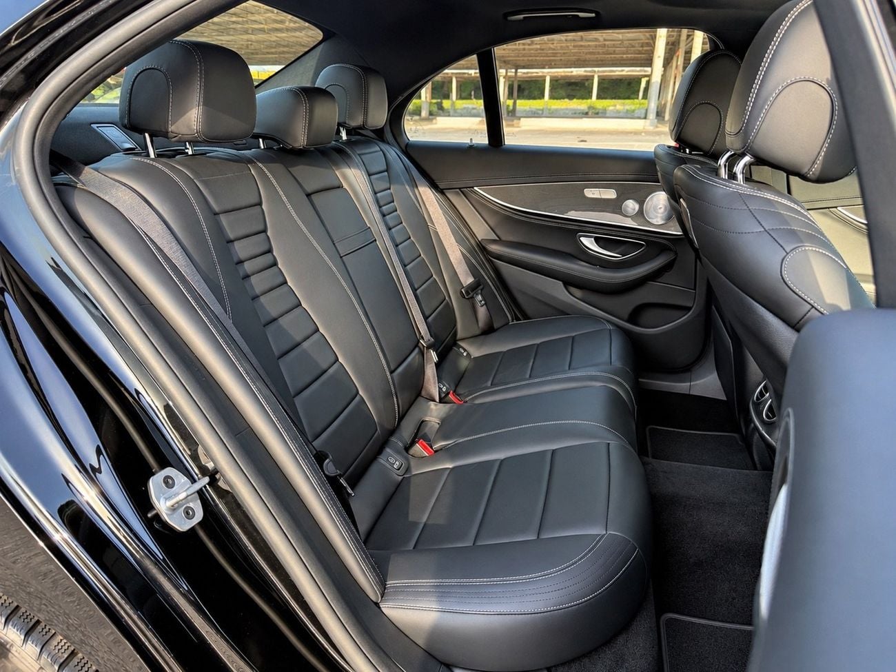 Mercedes Benz E350 AMG Mercedes-Benz E350 4MATIC AMG – 2019