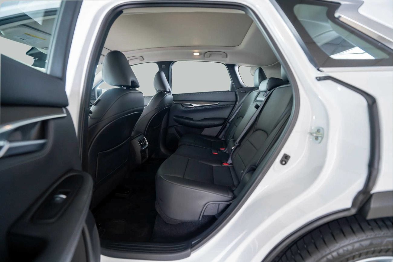 Infiniti QX50 LUXE 2.0