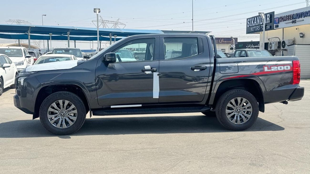 Mitsubishi L200 GLS 2.4L 4x4 Double Cabin Petrol Manual Transmission 2027
