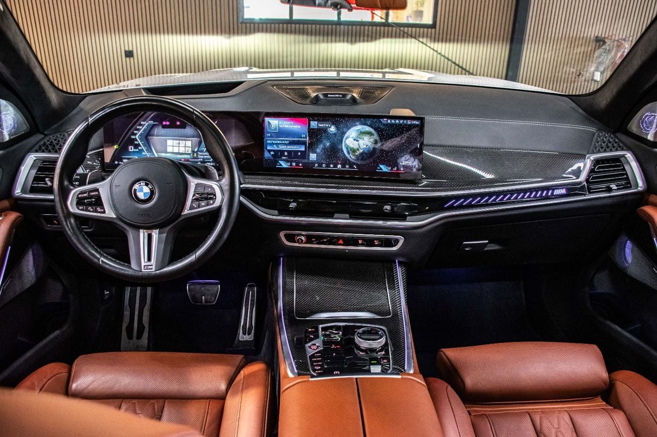 BMW X7 M60i XDRIVE
