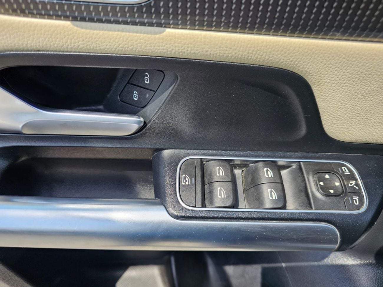 Mercedes Benz GLA250 STANDARD