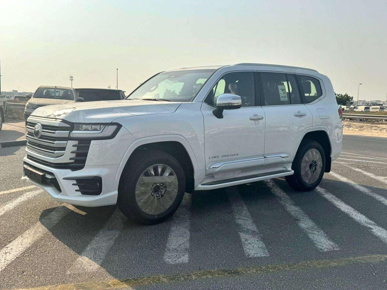 Toyota Land Cruiser VXR 3.5L 4WD SUV 2026