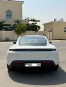Porsche Taycan 4S