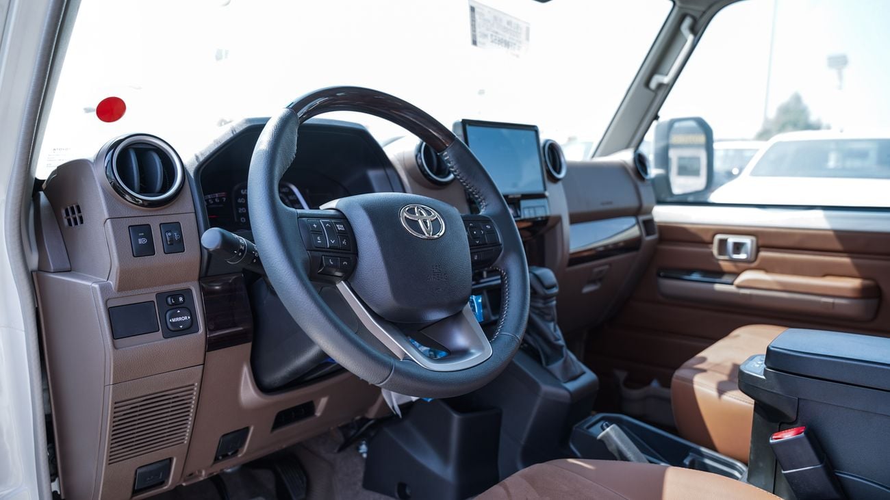 Toyota Land Cruiser 70