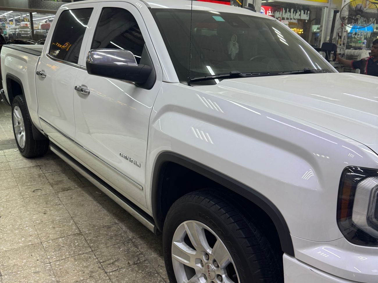 GMC Sierra DENALI