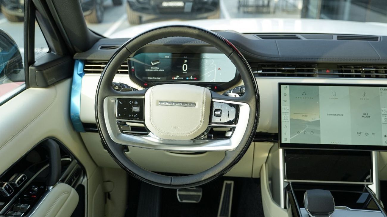 Land Rover Range Rover RANGE ROVER HSE P400 3.0L V6 White 2026 MY Export Only 3.0L V6 White 2026 MY Export Only