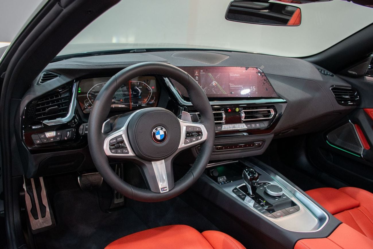 BMW Z4 sDRIVE30i LUXURY M SPORT PACKAGE