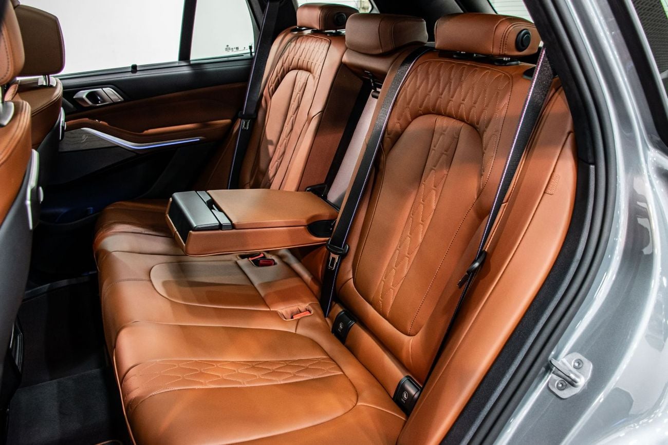 BMW X5 M60i LUXURY
