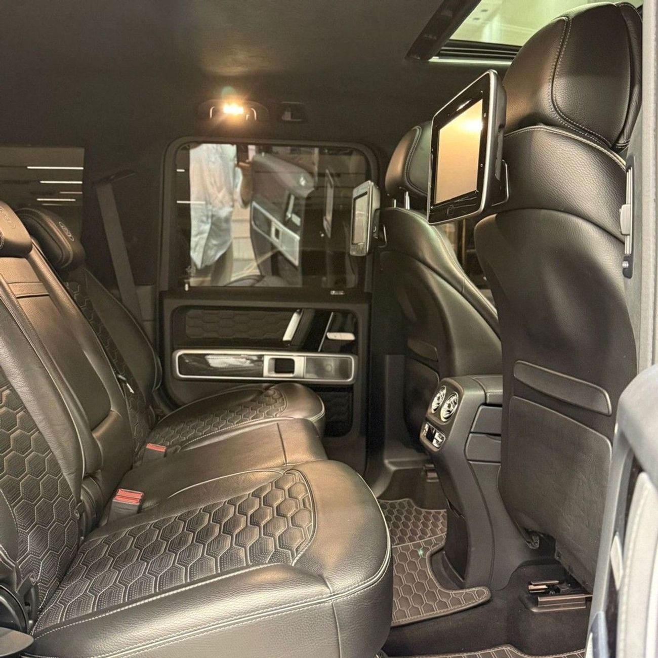 BRABUS 800 - Mercedes-AMG G 63 Brabus G-Class 800 2023 European specs