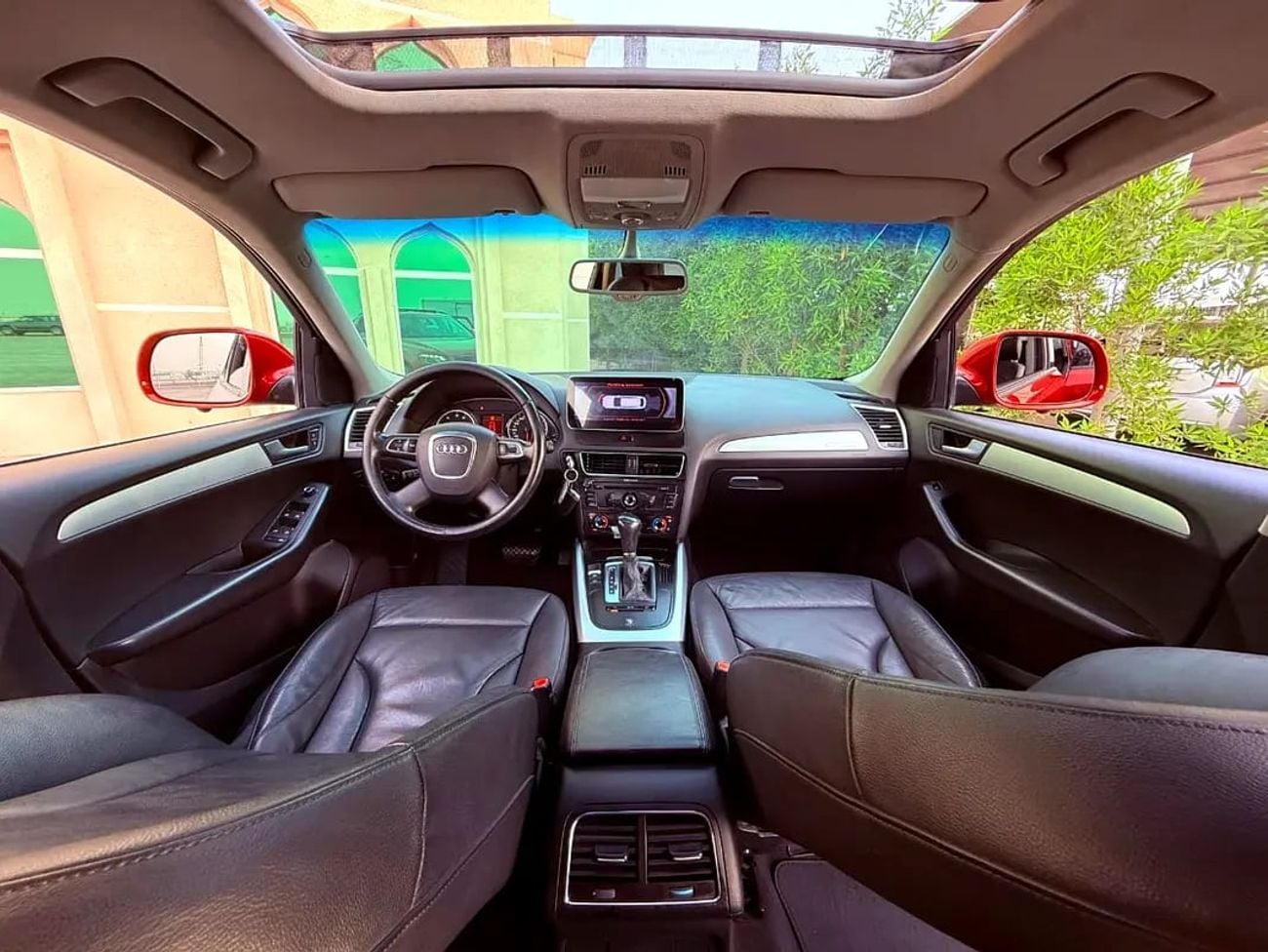 Audi Q5 أودي خليجي موديل فل اوبشن بحالة ممتازة
