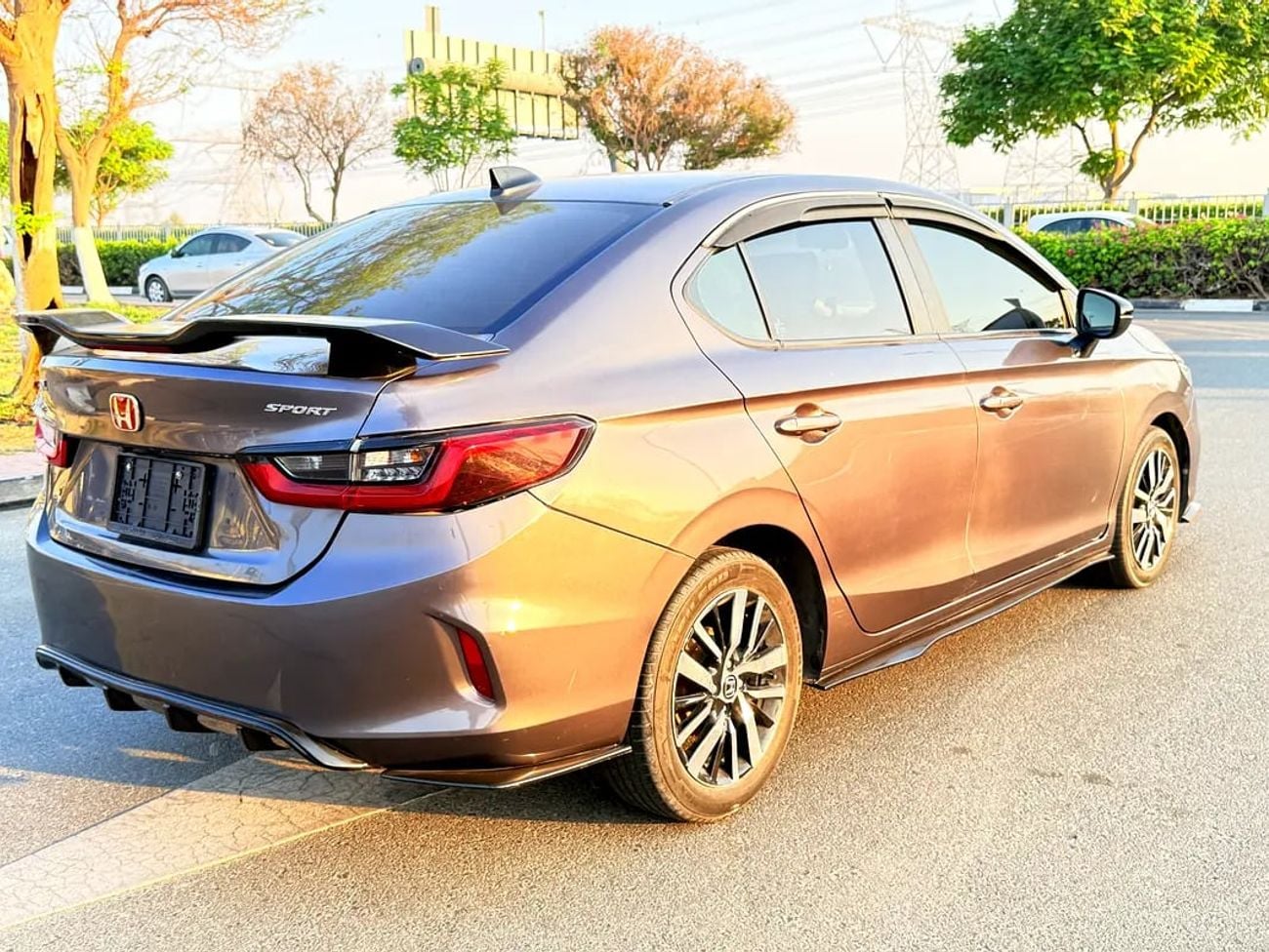 هوندا سيتي LX Sport GCC Specs