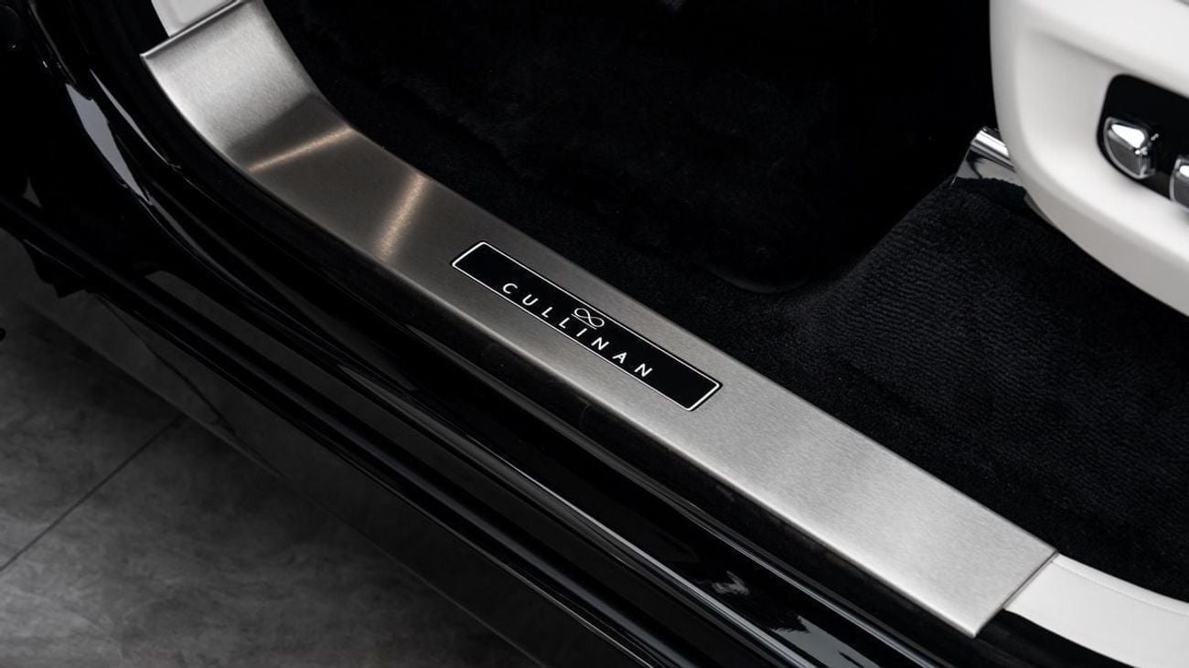 Rolls Royce Cullinan BLACK BADGE - 2026 - GCC - Under Warranty and Service Contract