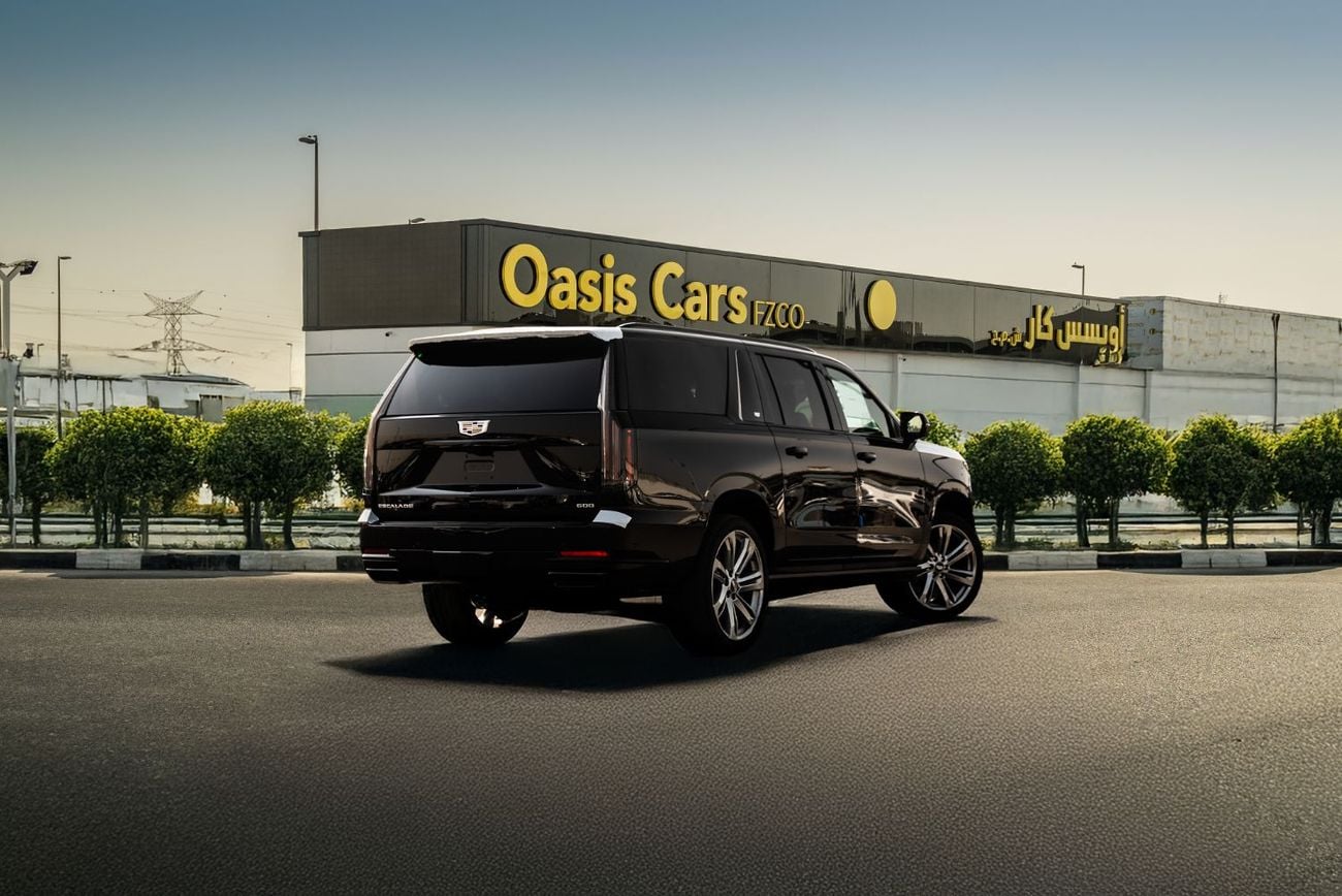 كاديلاك إسكاليد ESV بريميوم لاكجوري بلاتينيوم Executive American Specs 2026 Brand New