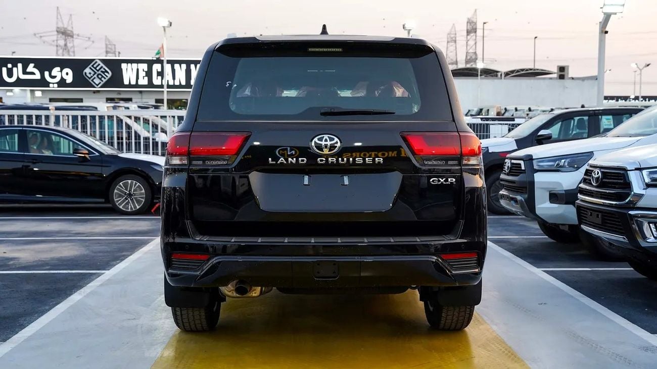 Toyota Land Cruiser GXR 4.0L WITHOUT RADAR GCC Specs