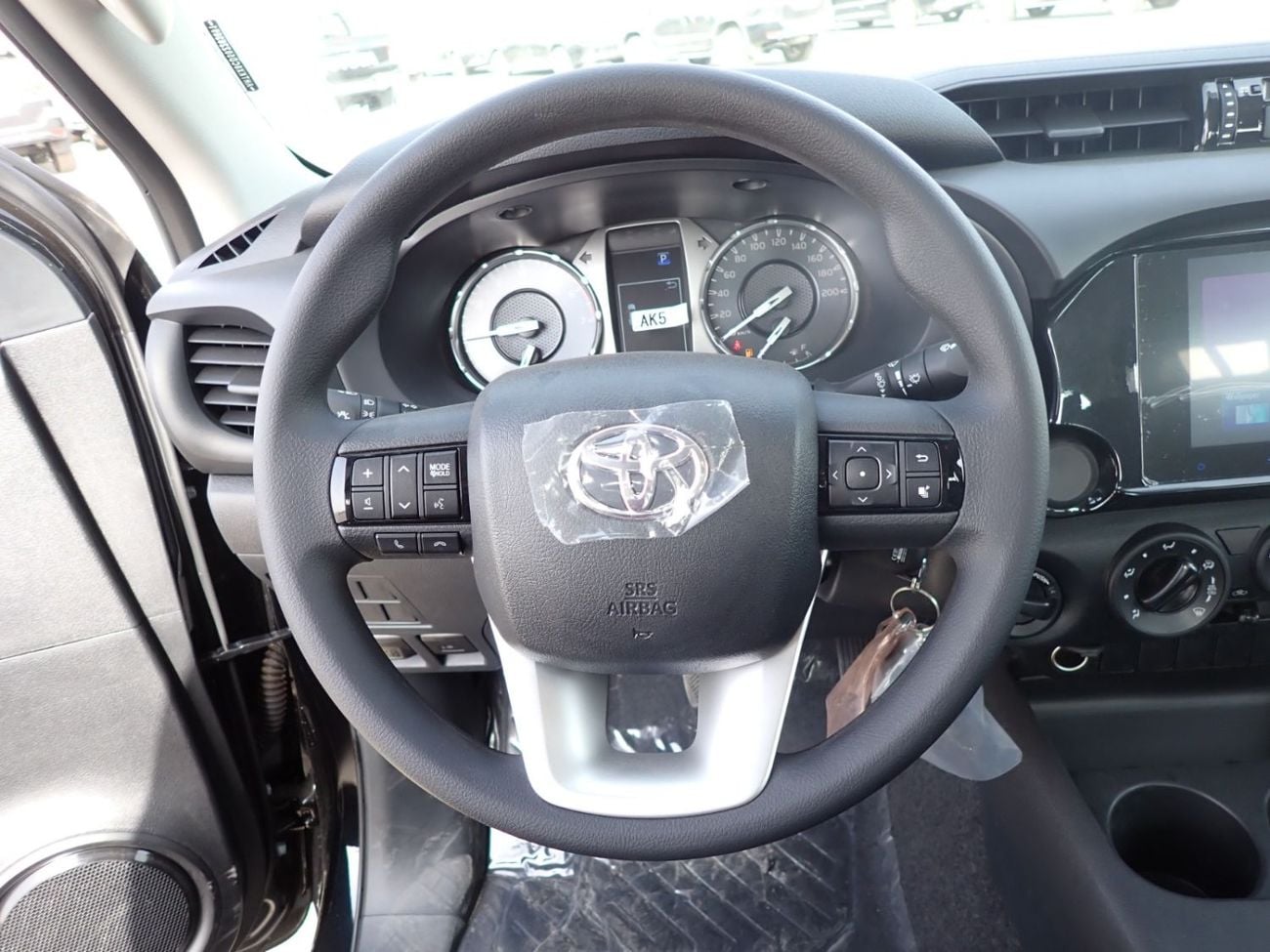 تويوتا هيلوكس GL Toyota hilux 2.7L petrol MY2025 for export only