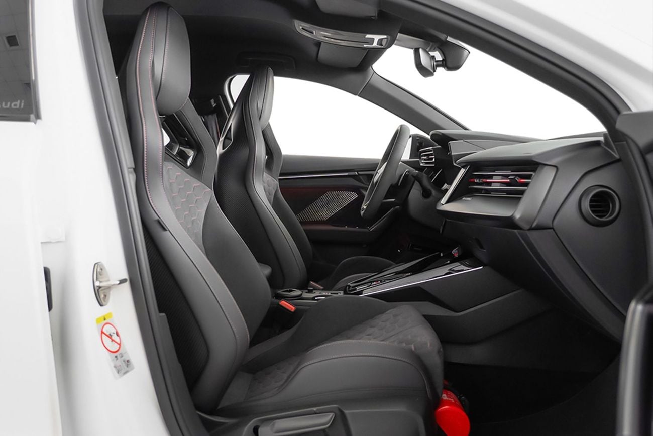 Audi RS3 STANDARD