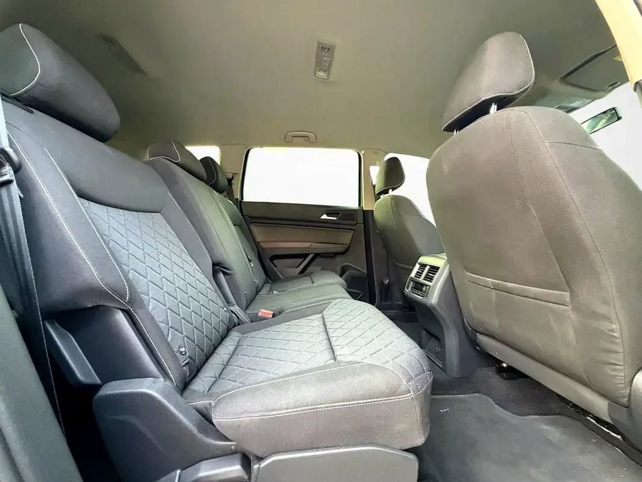 Volkswagen Teramont TRENDLINE 920 P.M | 0% DOWN | VW COMFORTLINE | 7-SEATER | V6 AWD | GCC