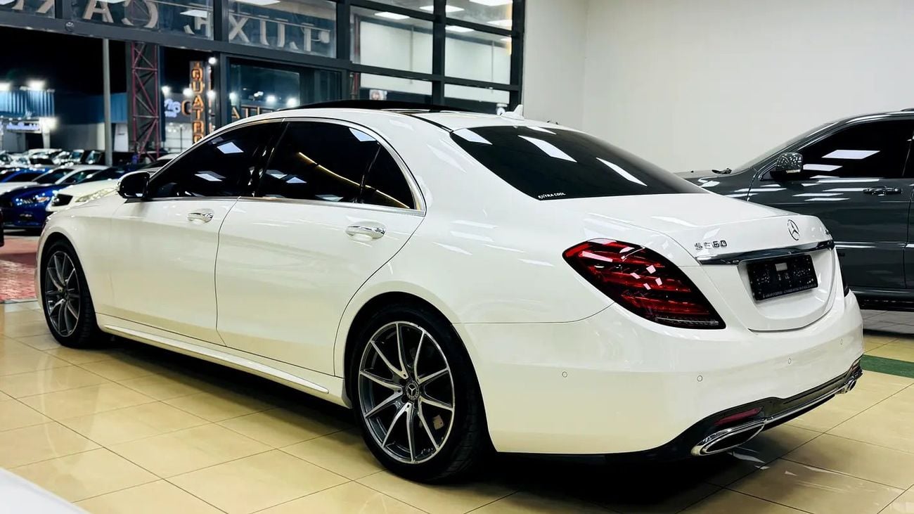 مرسيدس بنز S 560 S 560 4MATIC | GCC Specs | Excellent Condition