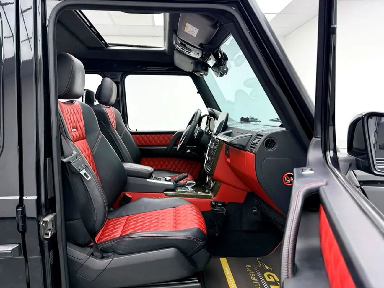 Mercedes Benz G63 AMG G63 AMG, Full Service History, Carbon Fiber Interior, Excellent Condition, GCC