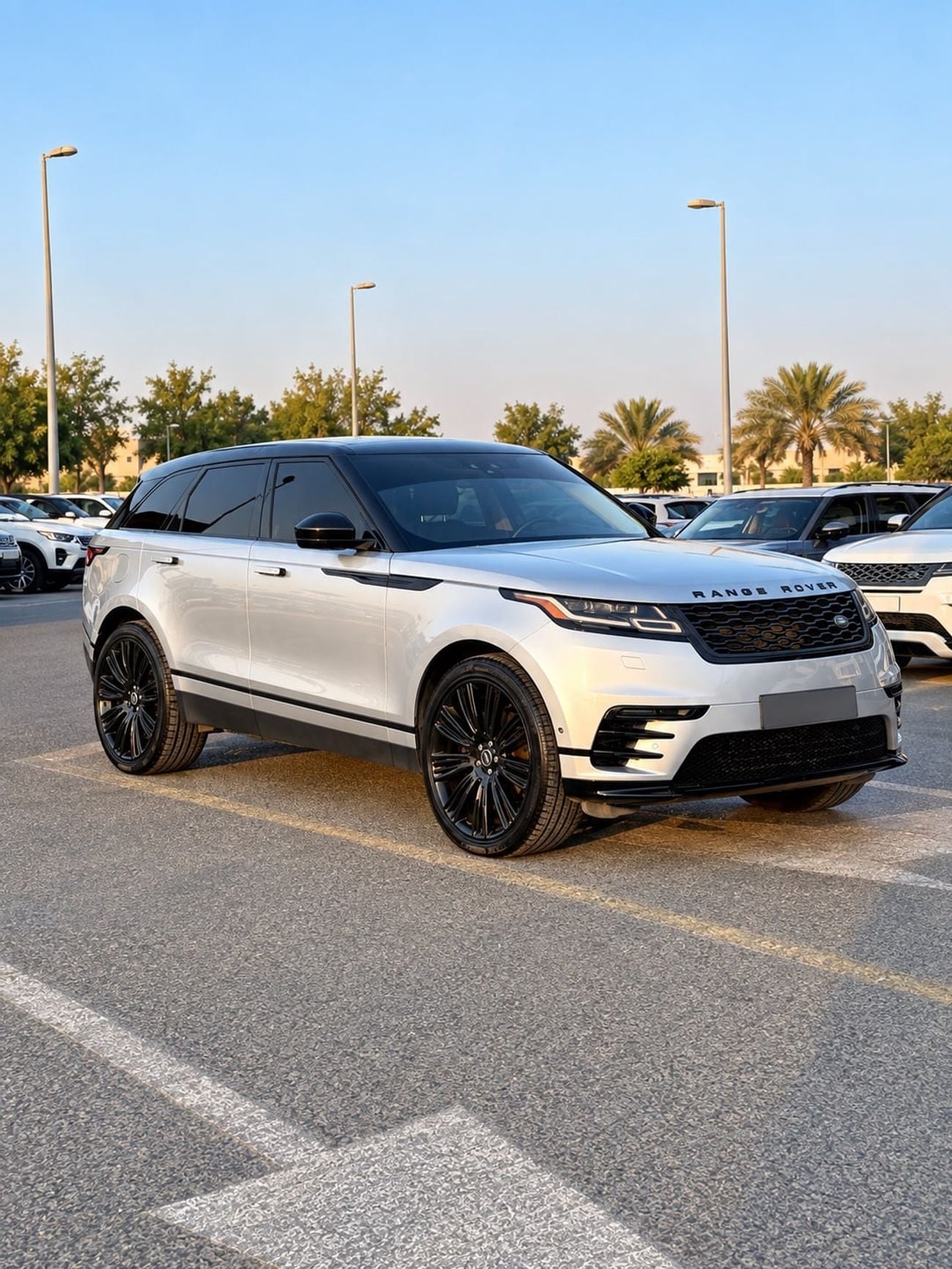 لاند روفر رينج روفر فيلار S 2019 Range Rover Velar P380 S Black Edition