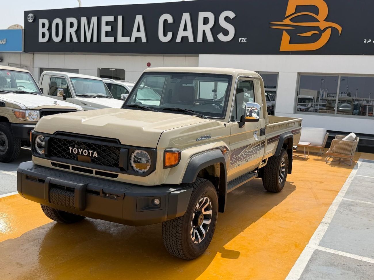 تويوتا لاند كروزر بيك آب Toyota Land Cruiser 79 4.0L V6