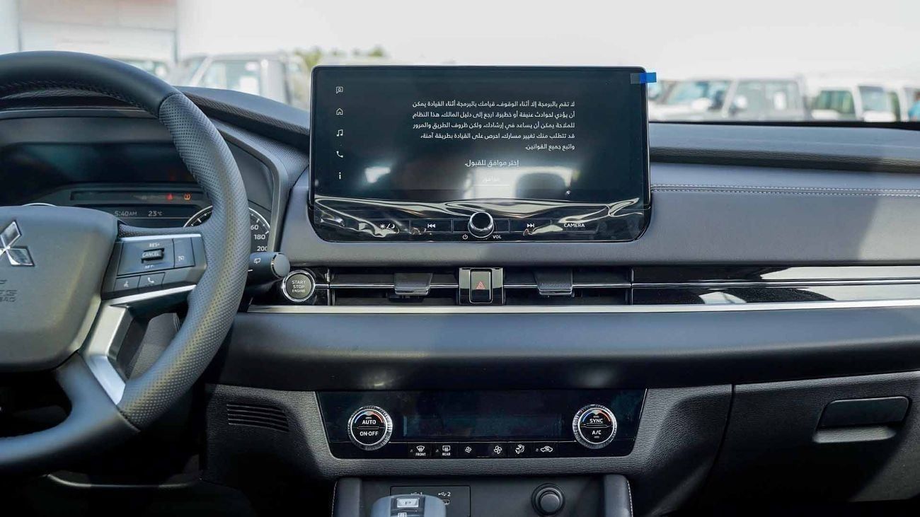 ميتسوبيشي آوتلاندر GLX MIDLINE جديد كلياً 2026 ميتسوبيشي أوتلاندر هاي لاين (GO3) 2.5 لتر | SUV بـ 7 مقاعد | مواصفات GCC