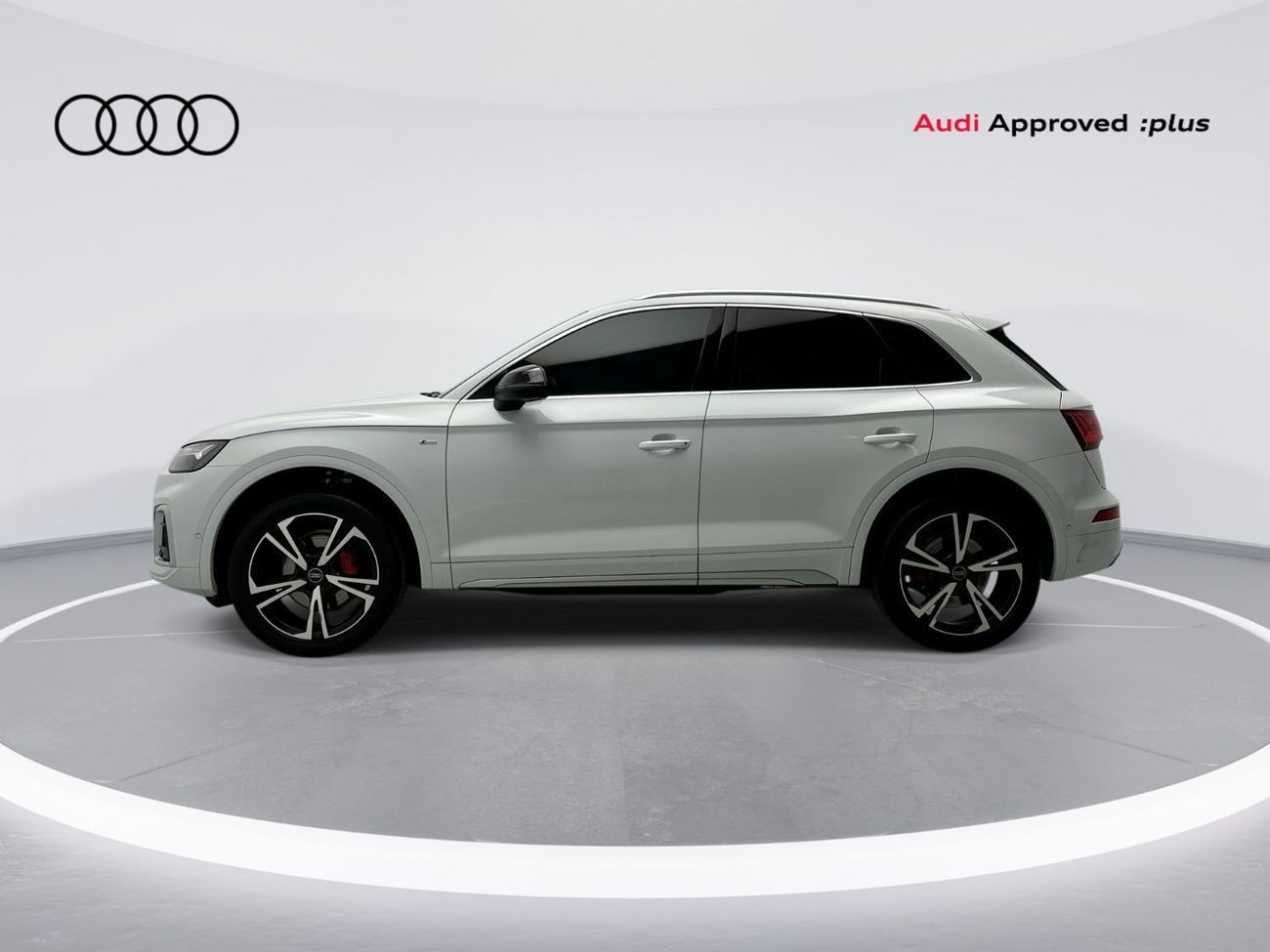 أودي Q5 45 TFSI S-LINE quattro 249hp (Ref# 82123)