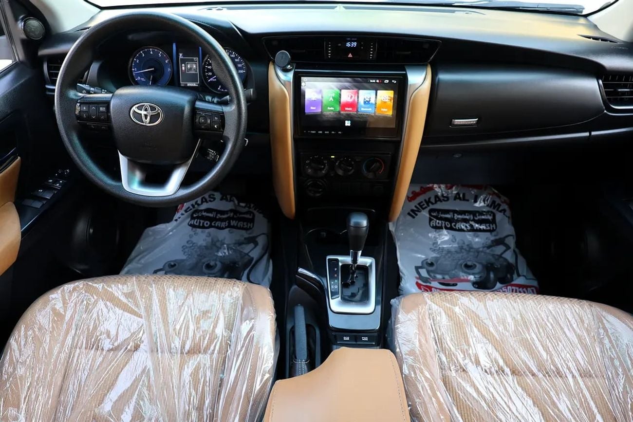 Toyota Fortuner EXR 89000KM-GCC SPECS-EXCELLENT CONDITION