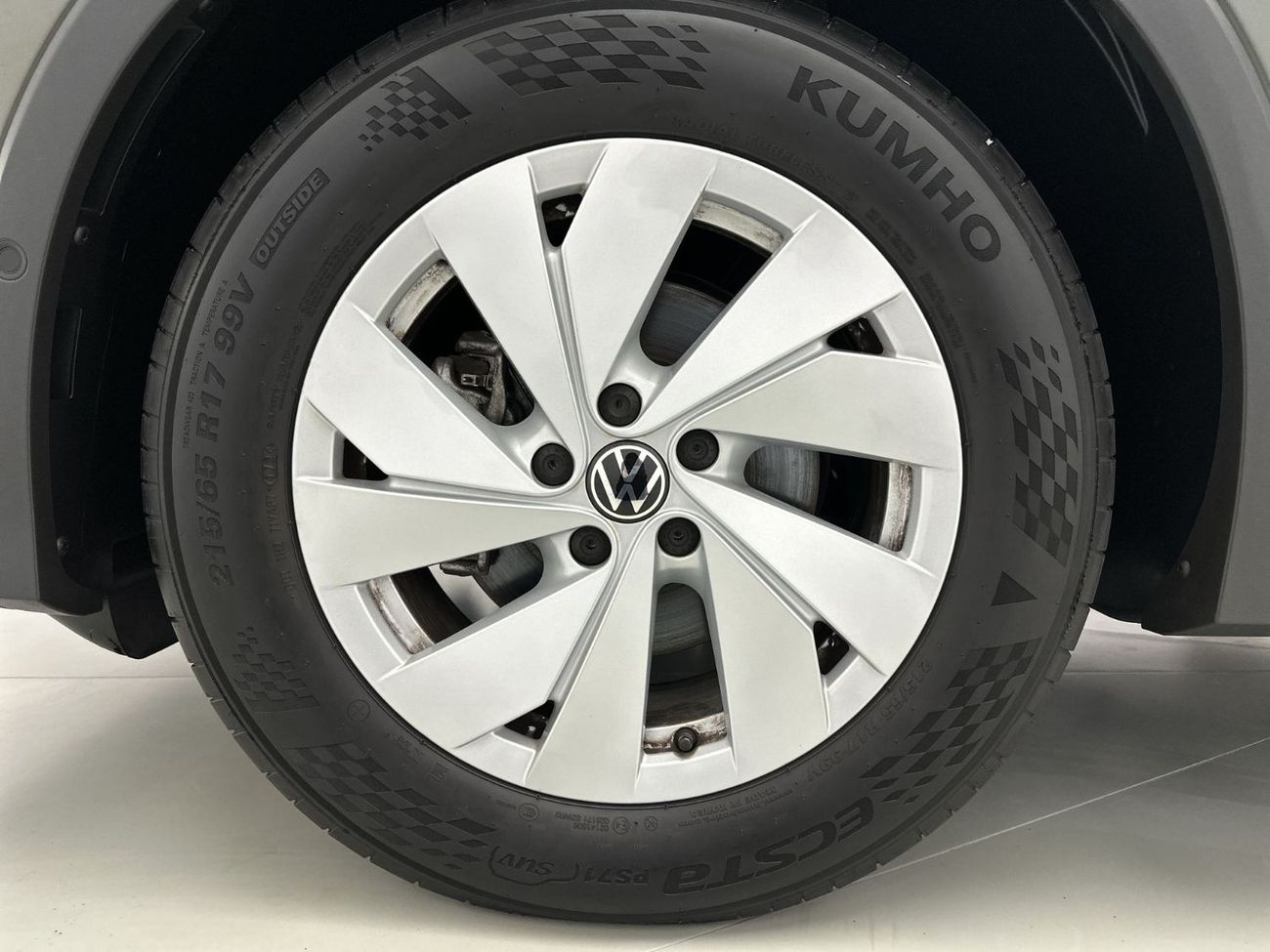 Volkswagen Tiguan LIFE Tiguan Life with Rear View Camera 1.4L | Apple CarPlay & Android Auto | Everyday Comfort | Park Assi