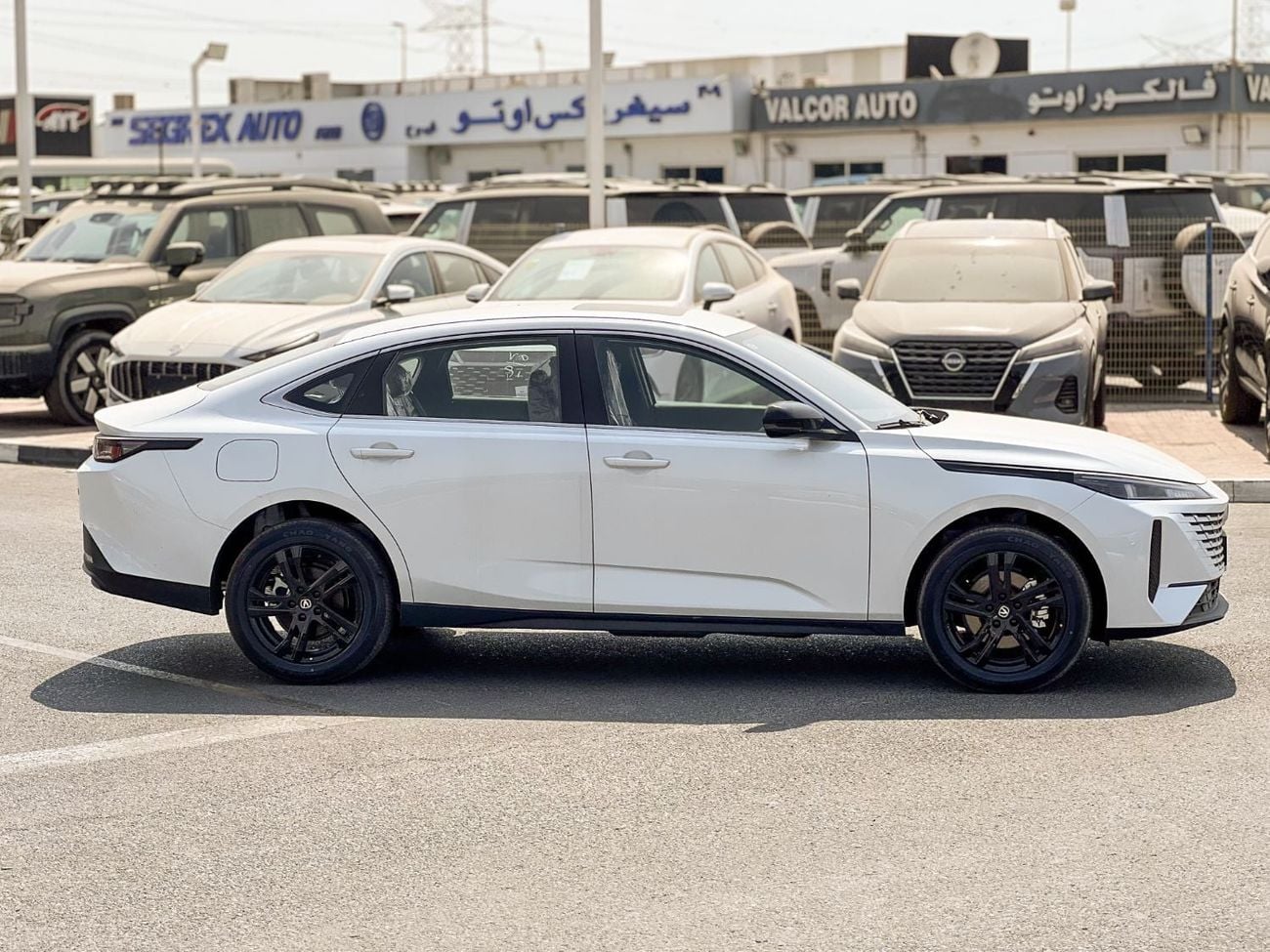 Changan Eado STANDARD 2026 Changan Eado 1.5L PHEV - EXPORT PRICE