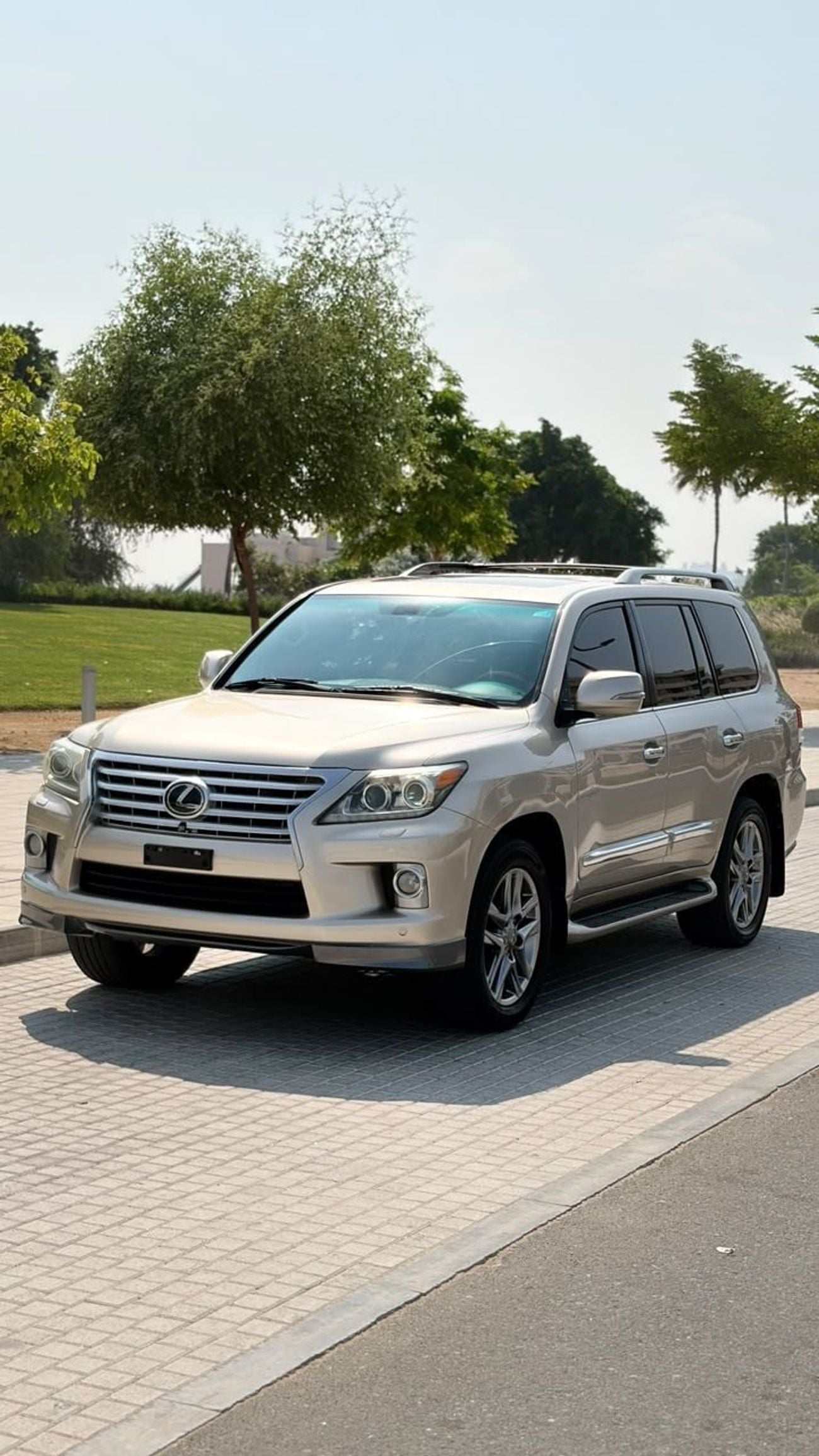 Lexus LX570 PLATINUM