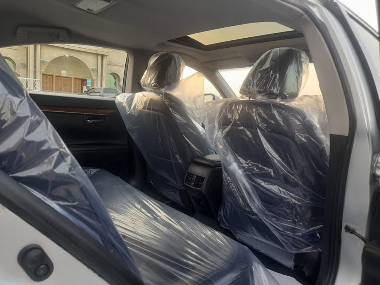 لكزس ES300h STANDARD 2013