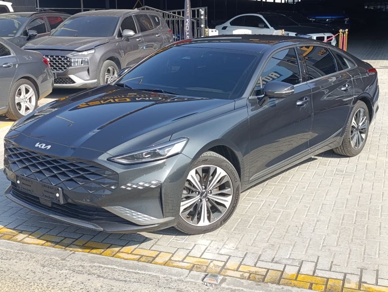 كيا K8 EX DLX كيا ك 8 2022 2.5