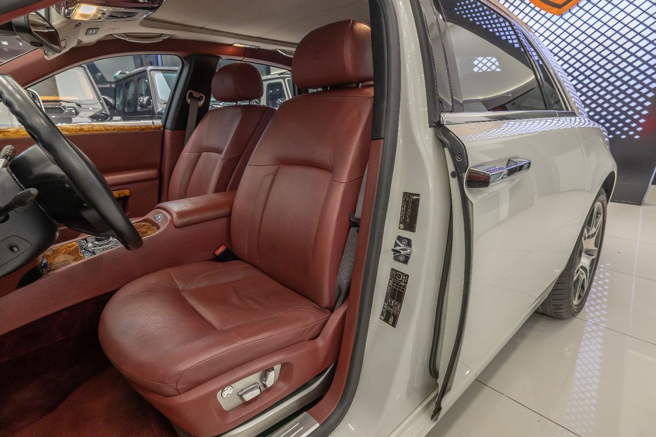 Rolls Royce Ghost STANDARD | 2010 | Rolls Royce Ghost - GCC Specs | Super Mint Condition | NO Accident | Low Milage