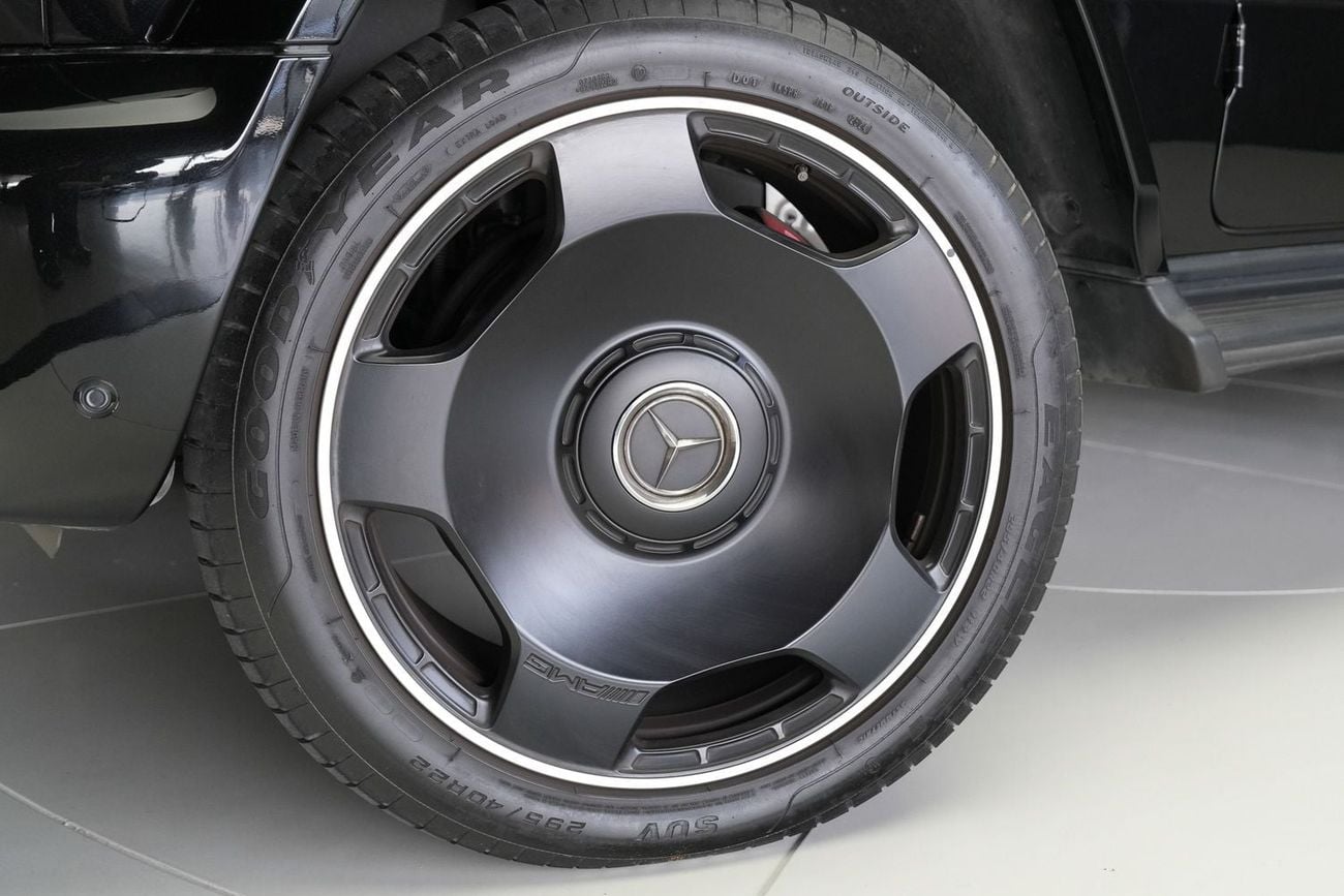 مرسيدس بنز G 63 AMG STANDARD عجلات مايباخ