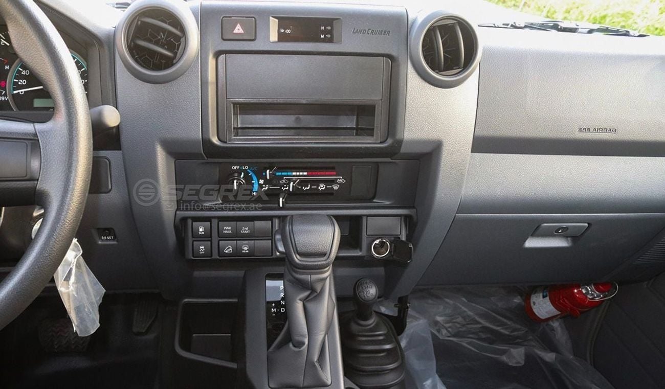 Toyota Land Cruiser 70 LC78 Hardtop . 4.0L . 6-Speed Automatic . Petrol . 4WD . 8 Seats . 3 Doors For Export