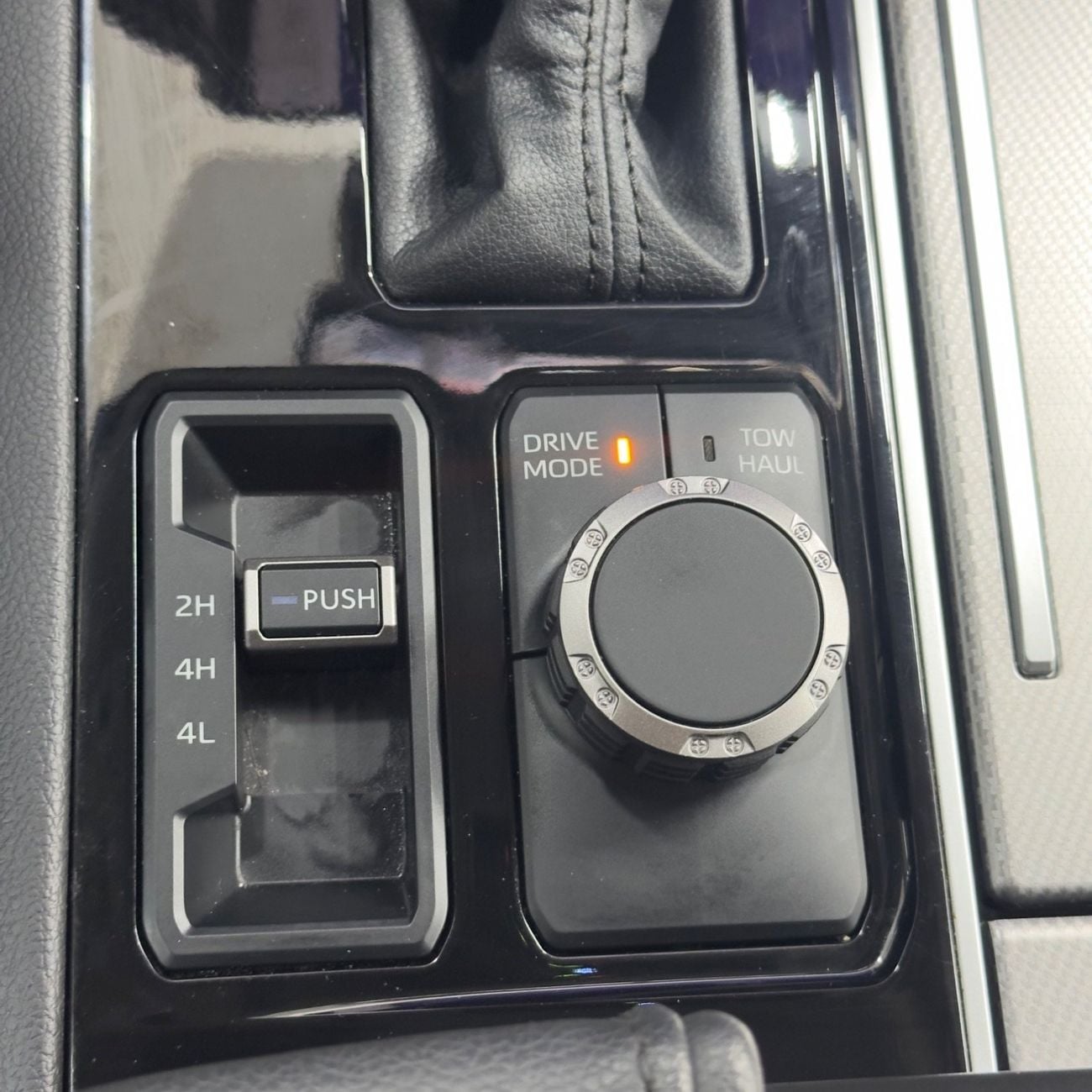 Toyota Sequoia HYBRID