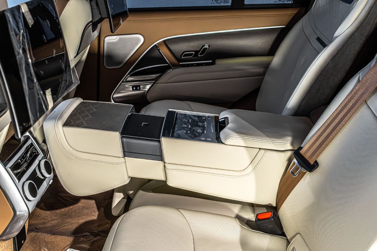 Land Rover Range Rover SV SWB P615 Tourmaline Brown | Tan Interior | 4.4L Twin-Turbo V8 | GCC Specs | Warranty