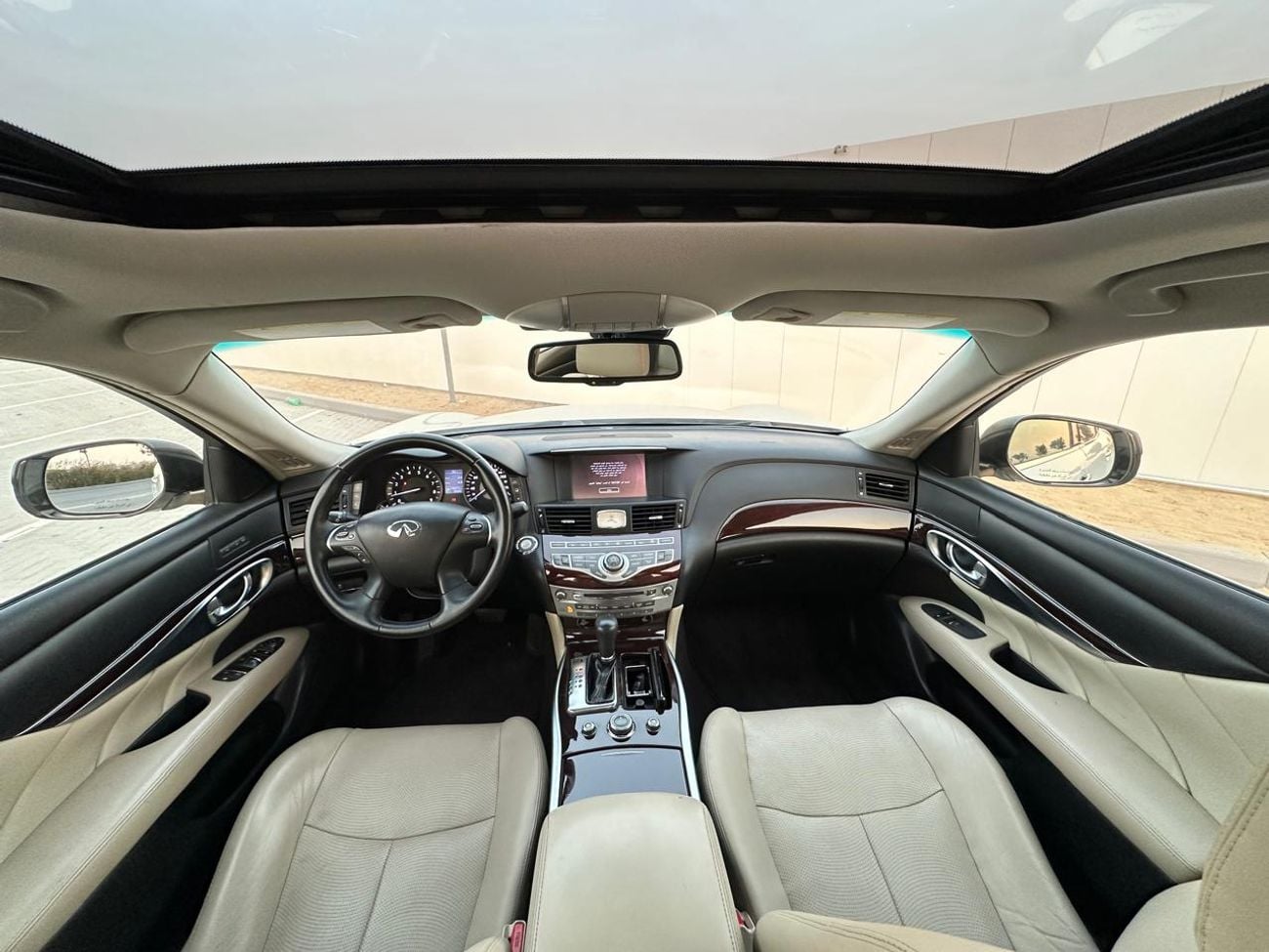 إنفينيتي Q70 إكسيلنس