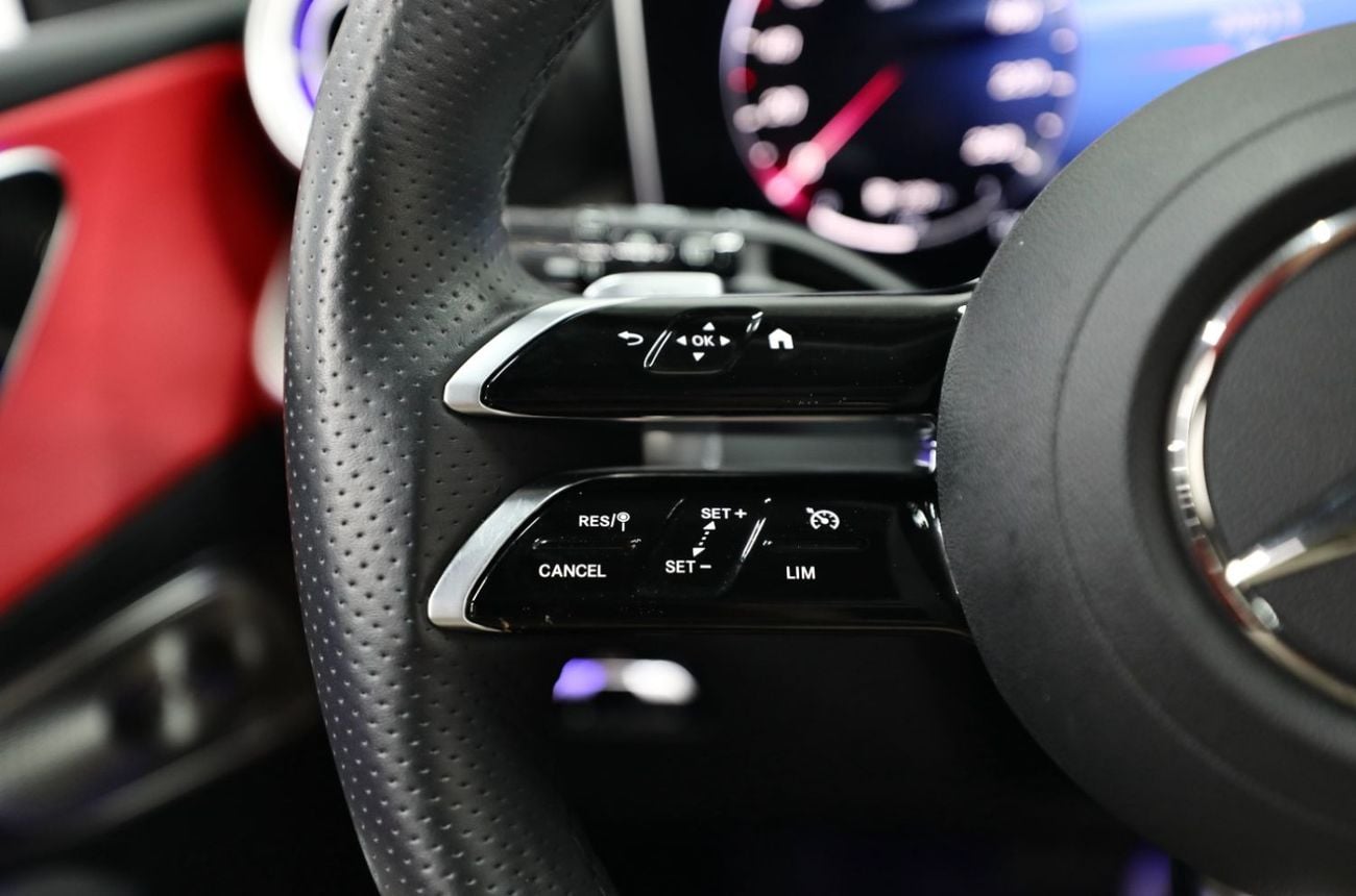 Mercedes Benz GLC200 PREMIUM PLUS