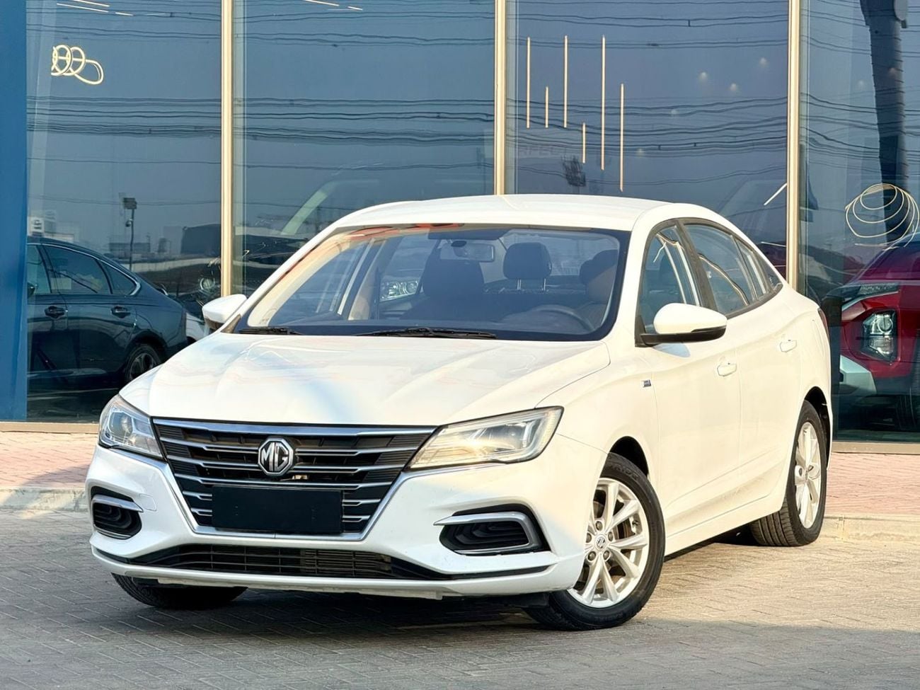 MG 5 COMFORT MG 5 Comfort 2023 GCC Specs -395-Monthly l Camera, GPS l Accident Free
