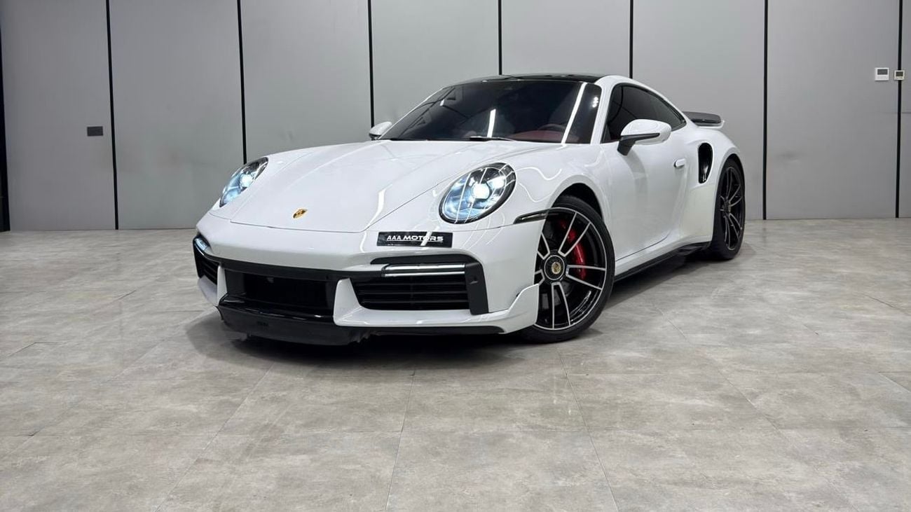 Porsche 911 TURBO GCC under warranty
