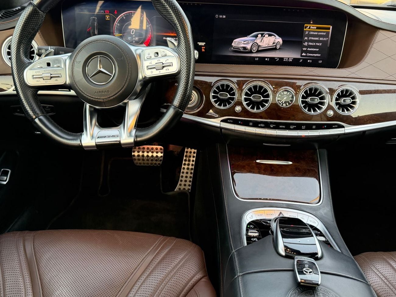 Mercedes Benz S63 AMG STANDARD