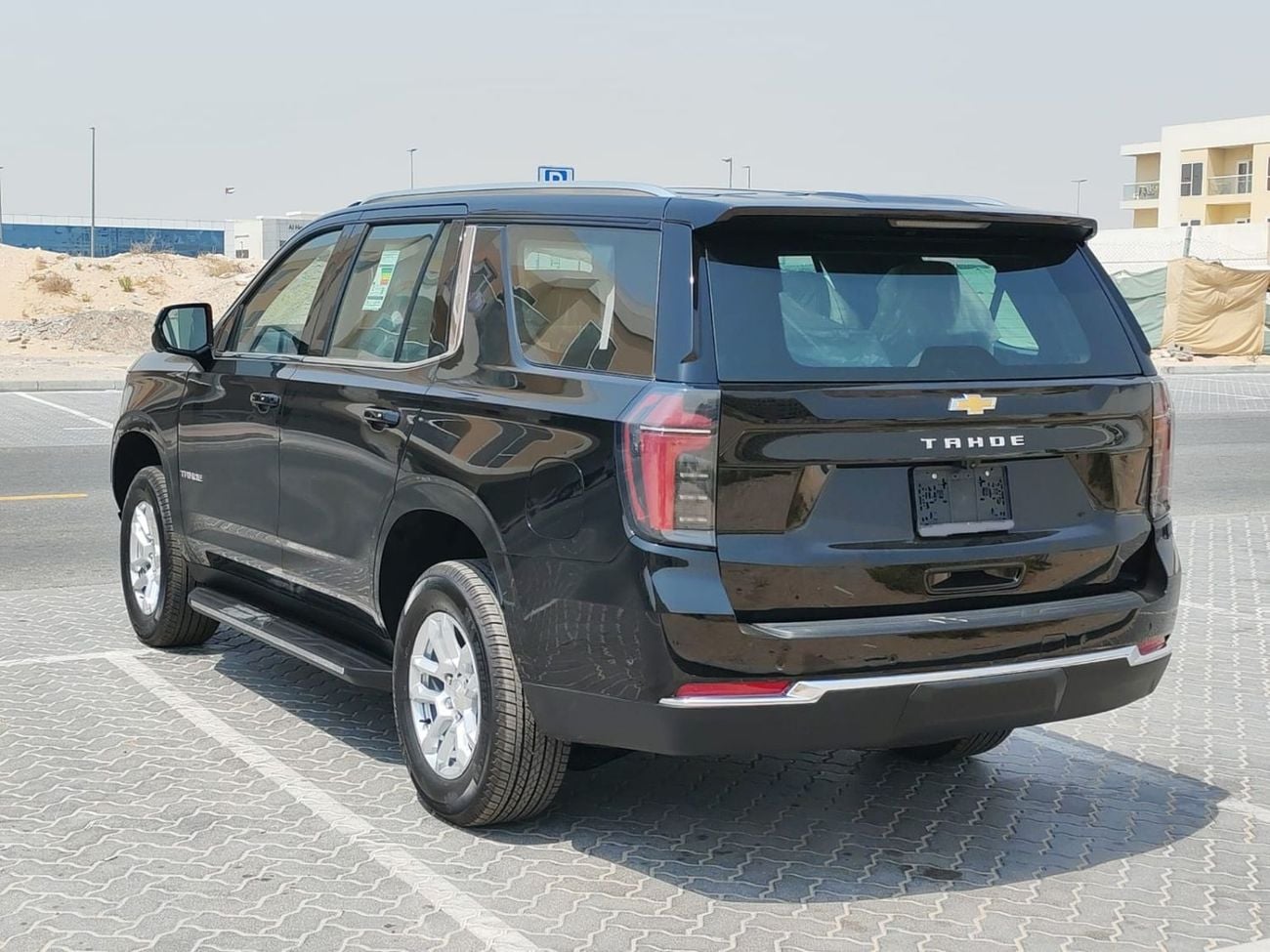 شيفروليه تاهو 2026 Model Chevrolet Tahoe شيفروليه تاهو LS موديل 2026، محرك بنزين V8 سعة 5.3 لتر، ناقل حركة أوتوماتيكي، دفع رباعي، للتصدير فقط